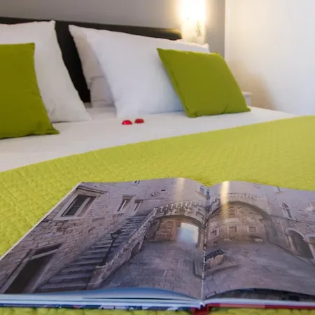 Storia شقة تروغير